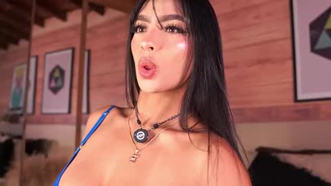 izzywild1 online show from November 12, 2025, 11:54 am