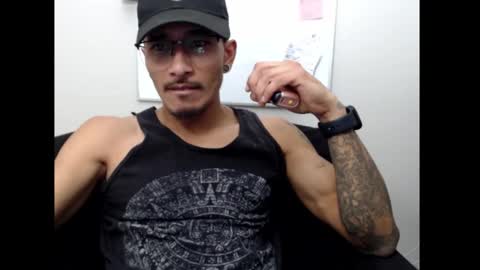 Snapshot of j0nnyk1ng chatting on February 8, 2026, 8:29 am Mugen online show from February 8, 2026, 8:29 am