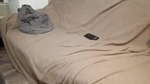 j__orge__ online show from May 17, 2026, 7:06 am