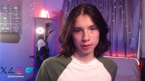 Hey im Jaxxxon check my info     online show from February 2, 2026, 12:37 pm