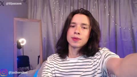 Hey im Jaxxxon check my info     online show from April 21, 2026, 6:52 am