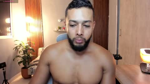 Snapshot of j_calix chatting on May 29, 2026, 10:52 pm Calix Independient model Insta and twt Calixsnake online show from May 29, 2026, 10:52 pm
