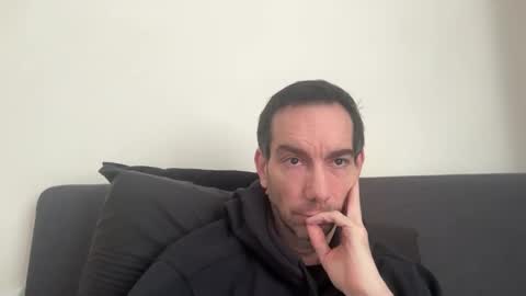 j_dc online show from March 19, 2026, 12:53 pm