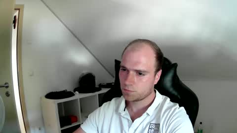 here4y online show from June 24, 2026, 4:17 pm