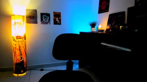 jaacksn online show from February 6, 2025, 9:22 am