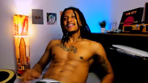 jaacksn online show from March 12, 2025, 4:51 am