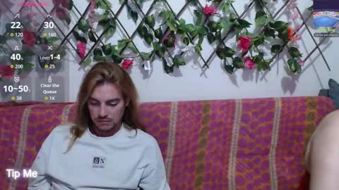 Snapshot of jack_emily11 chatting on September 19, 2025, 10:54 pm Jack and Emily online show from September 19, 2025, 10:54 pm