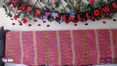 Snapshot of jack_emily11 chatting on October 17, 2025, 5:04 pm Jack and Emily online show from October 17, 2025, 5:04 pm