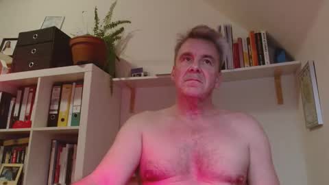 Snapshot of jackblack650 chatting on October 29, 2025, 7:15 pm jackblack650 online show from October 29, 2025, 7:15 pm