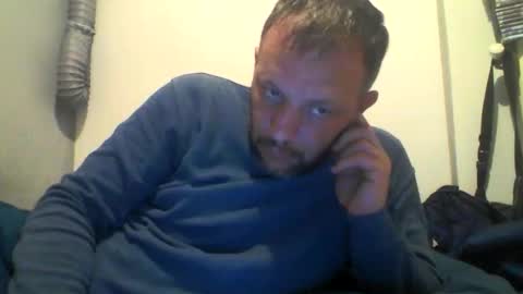 Snapshot of jackggj chatting on April 12, 2026, 6:24 pm jackggj online show from April 12, 2026, 6:24 pm