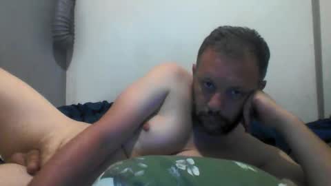 Snapshot of jackggj chatting on April 21, 2026, 9:39 pm jackggj online show from April 21, 2026, 9:39 pm