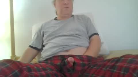 Snapshot of jackinhippie124 chatting on June 17, 2026, 7:04 pm FunGuyTime online show from June 17, 2026, 7:04 pm