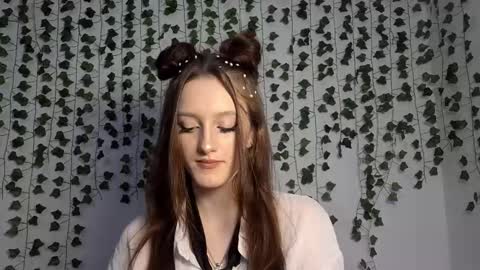 Lisa online show from February 10, 2026, 12:31 pm