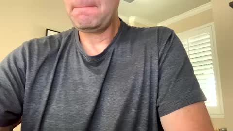 JKs Room online show from October 4, 2025, 4:49 pm