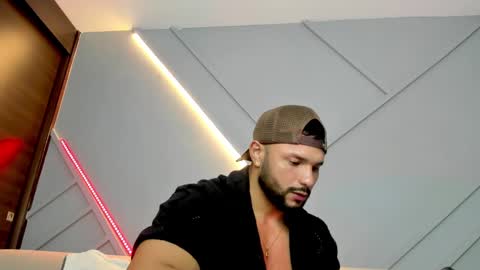 Jackson Wayne online show from February 20, 2025, 1:46 am