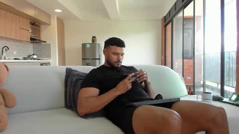 Jackson Wayne online show from November 3, 2025, 2:51 pm