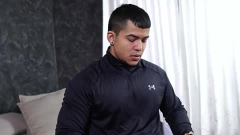 Jackson Bell online show from October 18, 2025, 12:39 pm