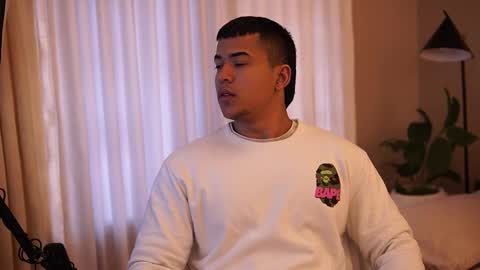 Jackson Bell online show from December 15, 2025, 1:37 pm