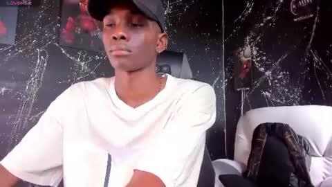 Snapshot of jacksonmuller_ chatting on July 2, 2026, 3:18 pm Jackson online show from July 2, 2026, 3:18 pm