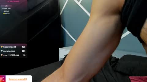 Jaco online show from April 28, 2026, 2:27 am