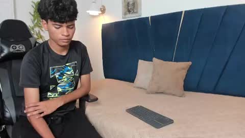 jacob_cum23 online show from July 7, 2026, 9:41 pm