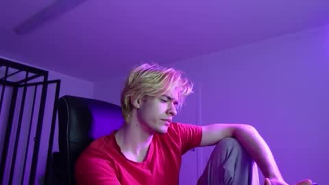 Snapshot of jacob_devon chatting on February 5, 2026, 2:22 pm JACOB DEVON online show from February 5, 2026, 2:22 pm