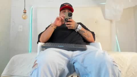 TJ online show from November 2, 2025, 6:16 am