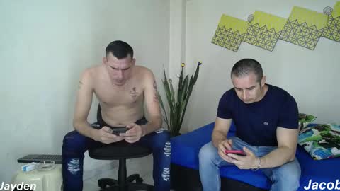 Jacob And Jayden online show from October 7, 2025, 8:06 pm