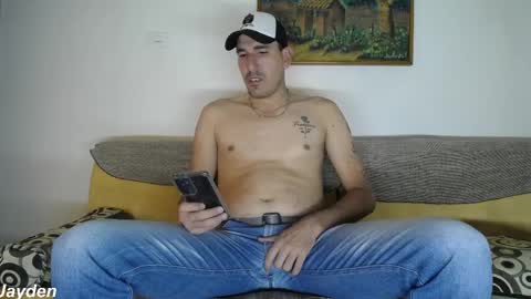 Jacob And Jayden online show from April 6, 2026, 6:09 pm