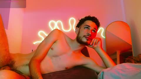 JACOB  ROBIN online show from January 24, 2025, 6:35 pm