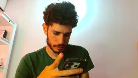 JACOB  ROBIN online show from September 11, 2025, 3:23 pm