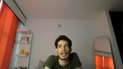 JACOB  ROBIN online show from September 23, 2025, 3:26 pm