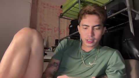 Snapshot of jacobthebezt chatting on July 8, 2026, 1:26 pm Jacob online show from July 8, 2026, 1:26 pm
