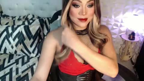 Jacque online show from February 1, 2025, 1:23 am