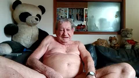Snapshot of jacques_de_france chatting on May 16, 2026, 11:53 am Jacques online show from May 16, 2026, 11:53 am