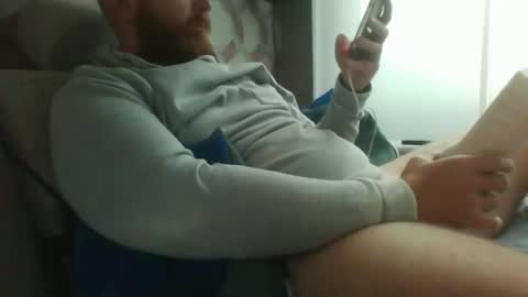 Snapshot of jacuzzi90 chatting on October 7, 2025, 3:31 pm jacuzzi90 online show from October 7, 2025, 3:31 pm