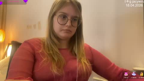 jacywinslat online show from April 18, 2026, 5:06 pm