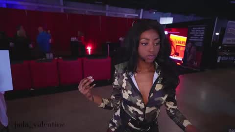 Jada online show from October 19, 2025, 6:41 pm