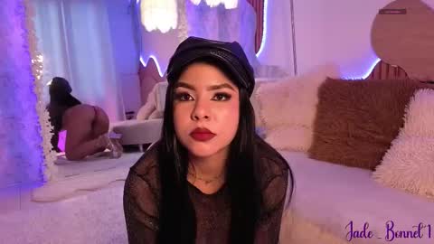  Jade Bonnet online show from January 14, 2026, 12:00 pm