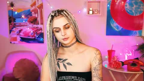 Snapshot of jade_castle chatting on December 16, 2024, 4:27 pm jade_castle online show from December 16, 2024, 4:27 pm