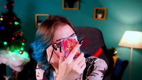 Snapshot of jade_castle chatting on January 4, 2025, 4:11 pm jade_castle online show from January 4, 2025, 4:11 pm