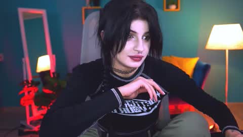 Snapshot of jade_castle chatting on October 6, 2025, 4:59 pm jade_castle online show from October 6, 2025, 4:59 pm