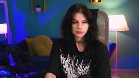jade_castle online show from June 13, 2026, 3:48 am