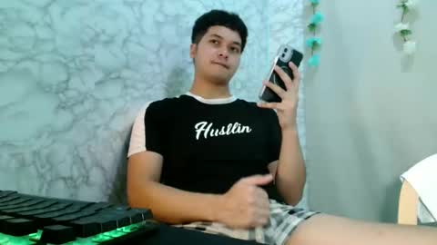 Snapshot of jade_halo chatting on April 19, 2026, 6:10 pm jade_halo online show from April 19, 2026, 6:10 pm
