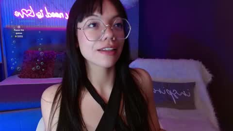 JADE online show from February 9, 2026, 9:08 pm