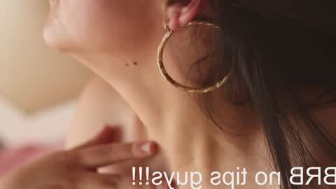 jadeestudios online show from December 27, 2024, 8:07 pm