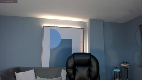 JADE EVANS online show from December 17, 2025, 2:45 pm