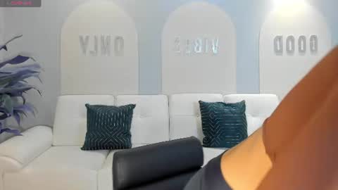 Snapshot of jadeevansx chatting on July 7, 2026, 8:40 am JADE EVANS online show from July 7, 2026, 8:40 am