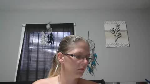 JadeLuv online show from July 21, 2026, 12:46 am