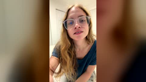 Snapshot of jademonroe0522 chatting on April 30, 2026, 10:10 am jademonroe0522 online show from April 30, 2026, 10:10 am